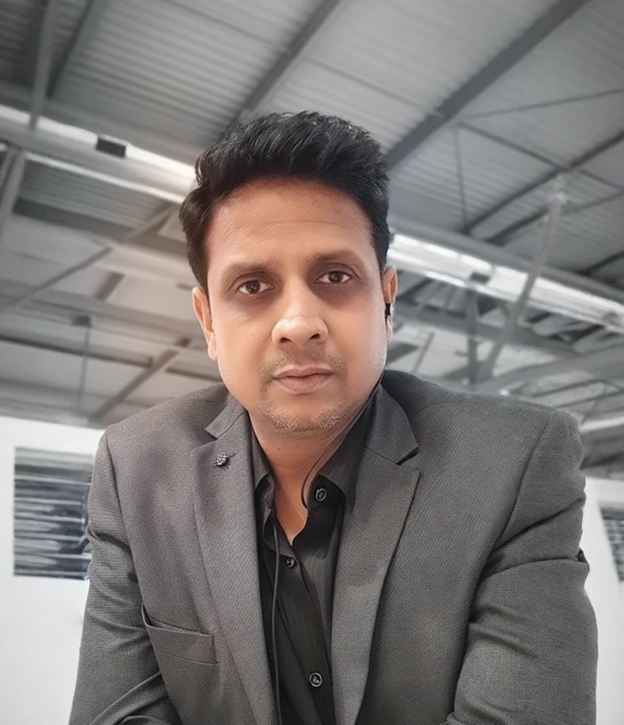 Shakti Motani — Founder & CEO, QuickGroww